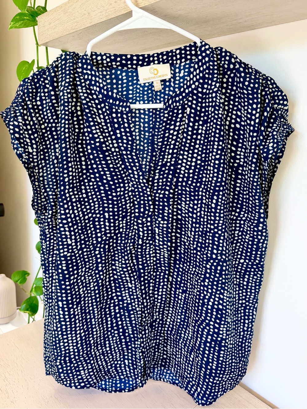 Collective Concepts Navy Dot Cap Sleeve Blouse